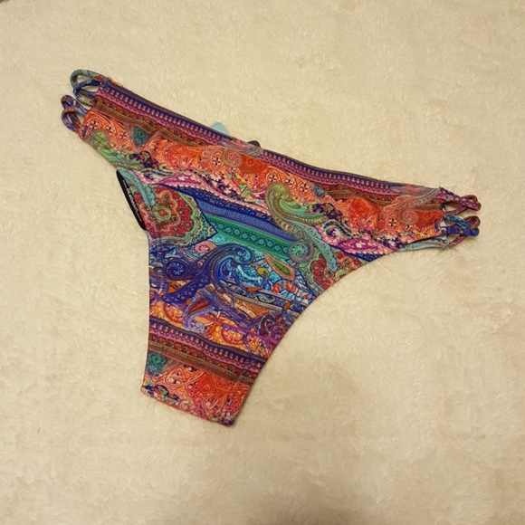 Brazilian bikini set - Picture 7 of 8